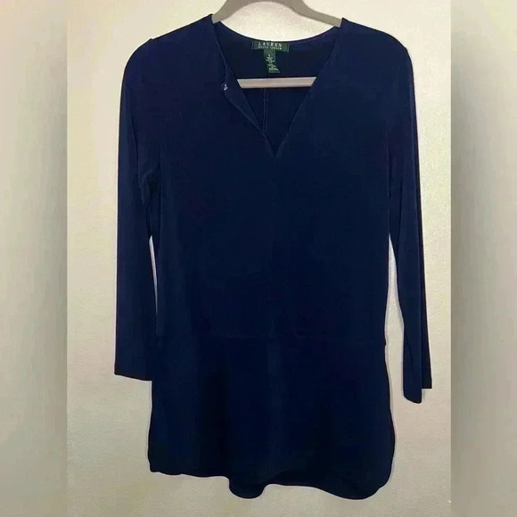 Lauren Ralph Lauren Navy rounded neckline blouse split seam hook & eye closure - Picture 3 of 9